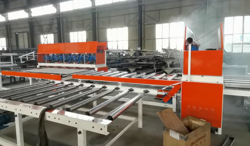 Những hàng hóa này là máy cắt ván gạch để được gửi đến Nga.