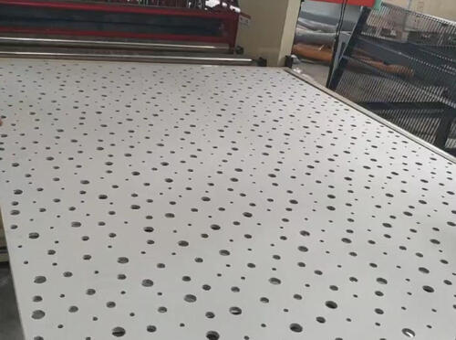 Blog công ty mới nhất về Automatic Gypsum Board Punching Machine for Small Business | Servo Gypsum Ceiling Tile Perforating Machinery