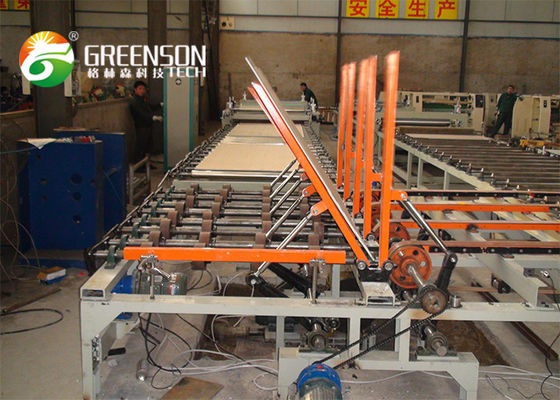 Giá tốt. Hoàn toàn tự động tấm thạch cao Vinyl cán máy trực tuyến