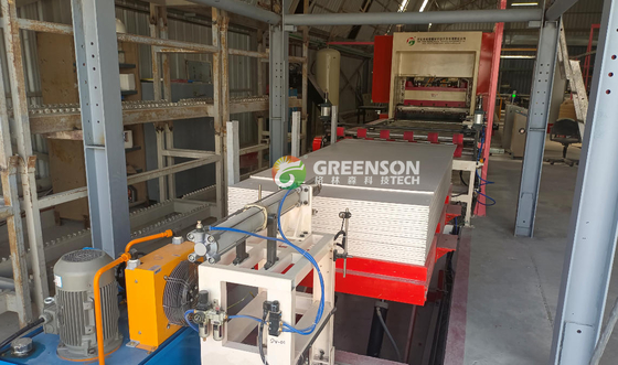 Giá tốt. Máy cán màng tấm thạch cao PVC, Máy làm tấm thạch cao cán màng trực tuyến