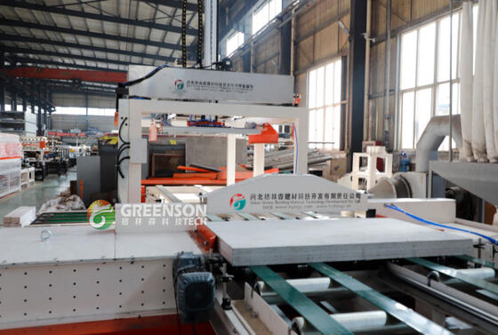 Giá tốt. Full Auto Gypsum Board Saw Line High Efficiency Dust Free Cutting For 1200 Mm*3000 Mm Boards trực tuyến