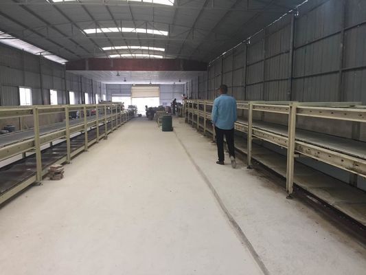 Giá tốt. Dây chuyền sản xuất tấm trang trí thạch cao nặng 595x595, kích thước 603x603 trực tuyến