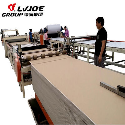 Giá tốt. Hoàn toàn tự động Pvc phim tấm thạch cao hoặc trần gạch cán máy trực tuyến