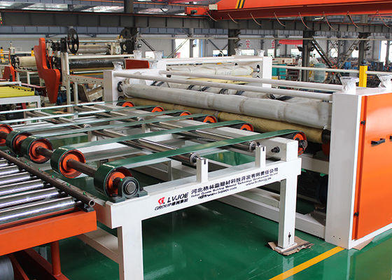 Giá tốt. Sợi thủy tinh Mat nhiều lớp thạch cao trần Ban Making Machine Đối với thị trường Nga trực tuyến