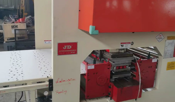 Dễ dàng vận hành gạch thủy lực máy ép máy ép bảng MDF