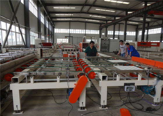 Giá tốt. Double Sides Tự động kháng dầu PVC Tấm thạch cao Máy cán màng trực tuyến