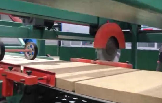 Dây chuyền sản xuất len đá điều khiển PLC tiết kiệm năng lượng cho sản xuất tấm bông khoáng