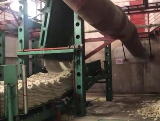 Giá tốt. Dòng sản xuất lông đá tiết kiệm năng lượng với 1200-2400mm Độ rộng bảng 80-200kg / m3 mật độ và nguồn cung cấp điện 380V / 50Hz trực tuyến