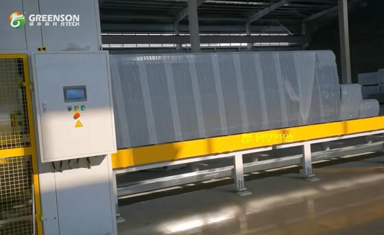Giá tốt. PUF PIR PU Rock Wool Sandwich Panel Machine Production Line với tốc độ điều chỉnh 3-15m/min Độ dày 40-300mm và chiều rộng 950-1200mm trực tuyến