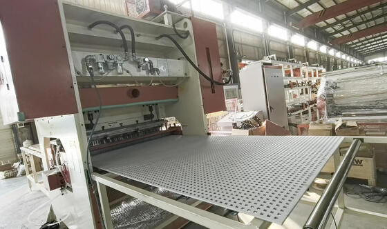 Giá tốt. Máy đột dập tấm CNC tự động với áp suất 200T, tốc độ 50 lần/phút và chiều rộng lỗ thủng 1220mm cho tấm xi măng sợi MDF thạch cao trực tuyến