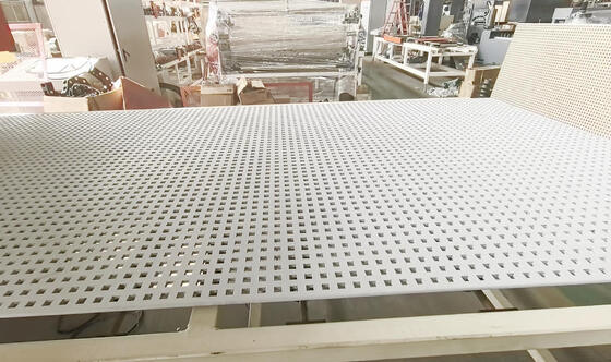 Giá tốt. Máy đánh lỗ bảng CNC tự động với độ chính xác cao và công suất 11 kW cho đâm tấm nhiều lỗ trực tuyến