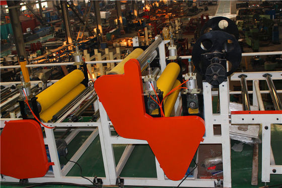 Giá tốt. Tấm thạch cao doanh nghiệp nhỏ Máy cán màng nhựa PVC Chiều rộng tối đa 1300mm trực tuyến