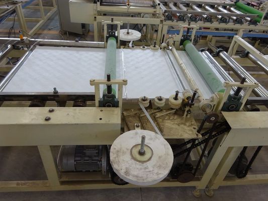 Điều kiện mới Hoàn toàn tự động Máy cán chống ẩm Độ ẩm dễ vận hành